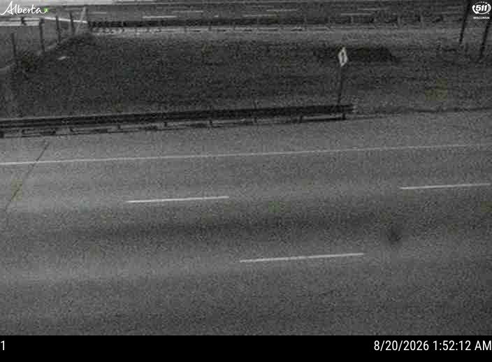 Latest Alberta 511 image at Anthony Henday Drive at North Saskatchewan River (east)