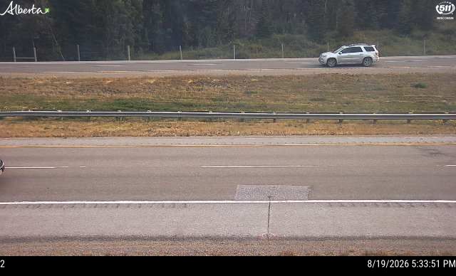 Latest Alberta 511 image at Hwy 1: East of Dead Mans Flat Overpass