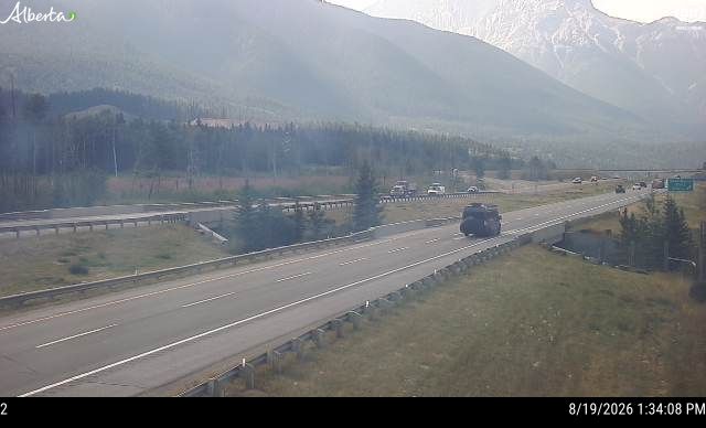 Latest Alberta 511 image at Hwy 1: East of Dead Mans Flat Overpass