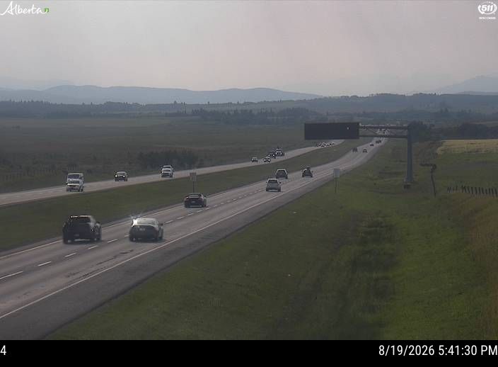 Latest Alberta 511 image at Hwy 1: West of Hwy 22 Overpass