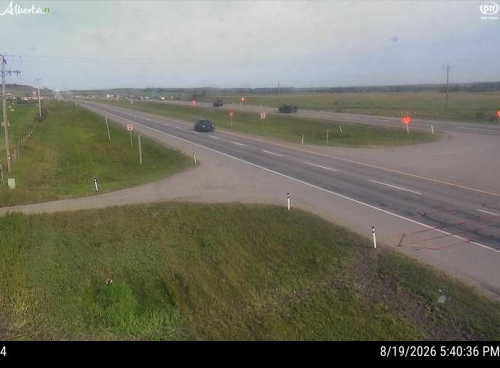 Latest Alberta 511 image at Hwy 1: West of Hwy 22 Overpass