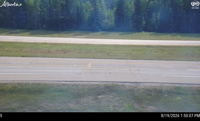 Latest Alberta 511 image at Hwy 16: Near Obed Summit