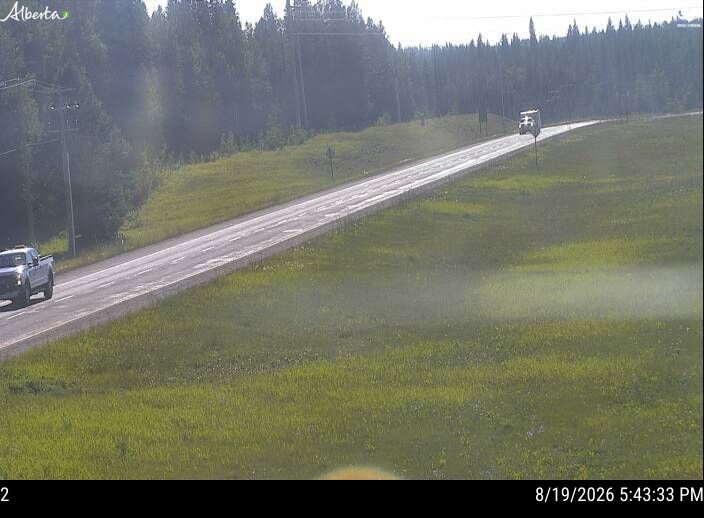 Latest Alberta 511 image at Hwy 16: West of Hwy 47 near Edson