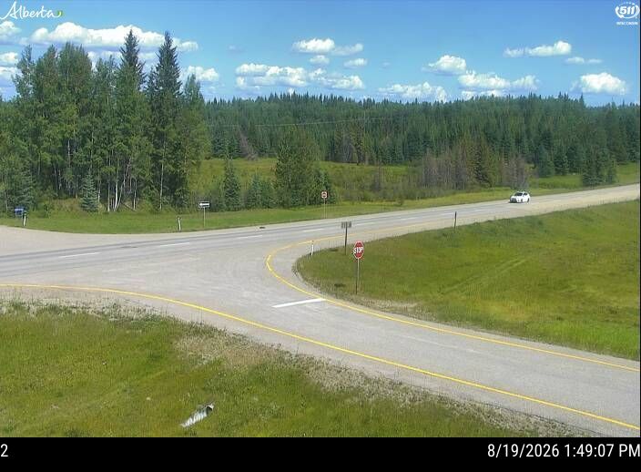 Latest Alberta 511 image at Hwy 16: West of Hwy 47 near Edson