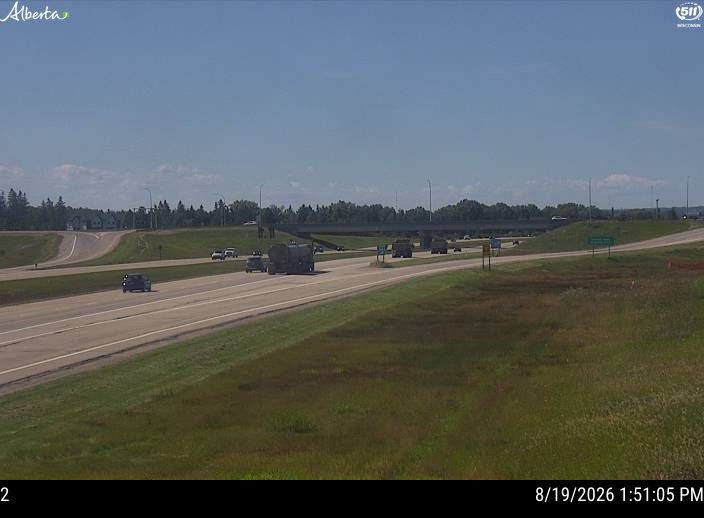 Latest Alberta 511 image at Hwy 16 east of Century Rd. near Spruce Grove