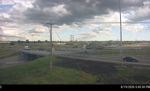 Latest Alberta 511 image at Hwy 16 at Rge Rd 231 / Clover Bar Rd