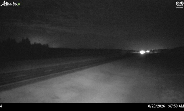 Latest Alberta 511 image at Hwy 43: East of Range Road 265 near DeBolt