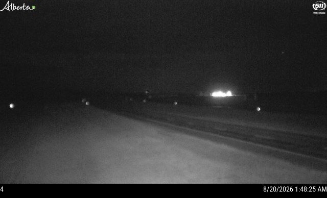 Latest Alberta 511 image at Hwy 43: East of Range Road 265 near DeBolt