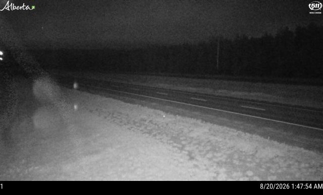 Latest Alberta 511 image at Hwy 43: Near Little Smoky