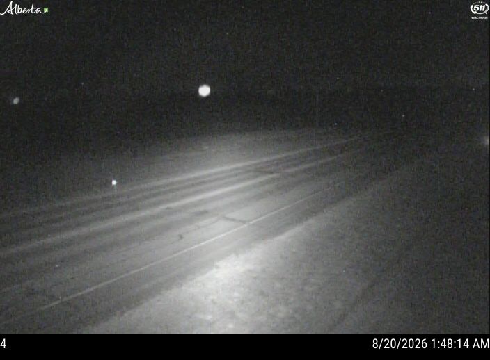 Latest Alberta 511 image at Hwy 11: at RR65 east of Rocky Mountain House