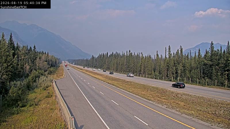 Latest Alberta 511 image at TCH Sunshine Overpass