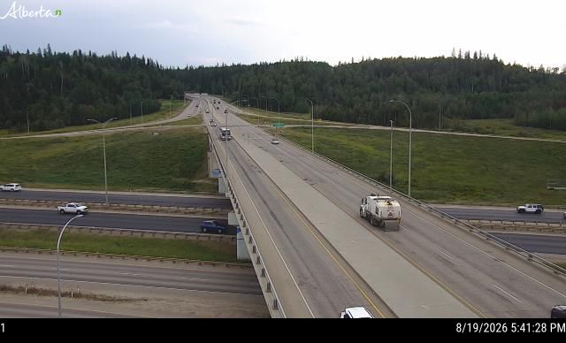 Latest Alberta 511 image at Hwy 63 and Thickwood Blvd
