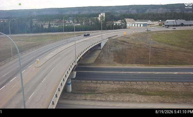 Latest Alberta 511 image at Hwy 63 and Confederation Way