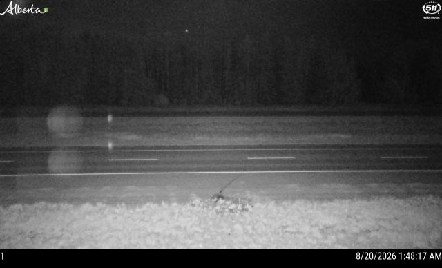 Latest Alberta 511 image at Hwy 43: Near Little Smoky