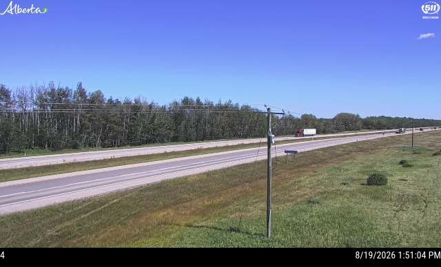 Latest Alberta 511 image at Hwy 16: West of Hwy16A near Wildwood