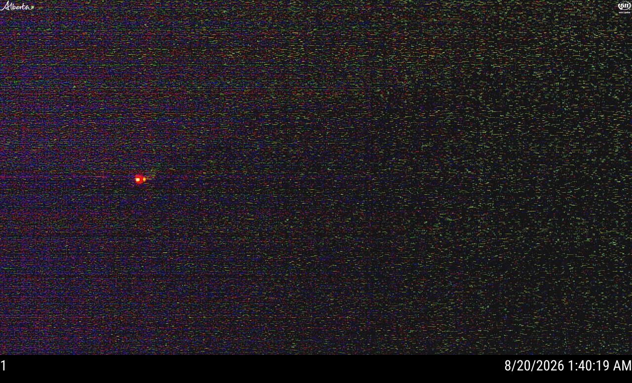 Latest Alberta 511 image at Hwy 40: South of Cutbank River south of Grande Prairie