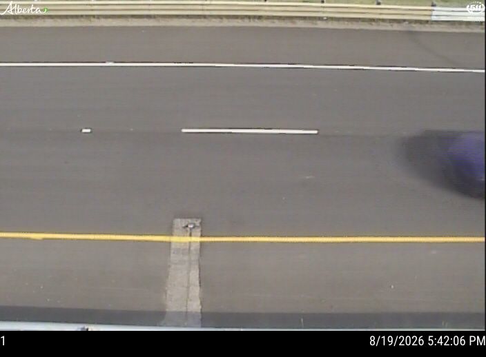 Latest Alberta 511 image at Stoney Tr. south & Hwy 2 Northwest