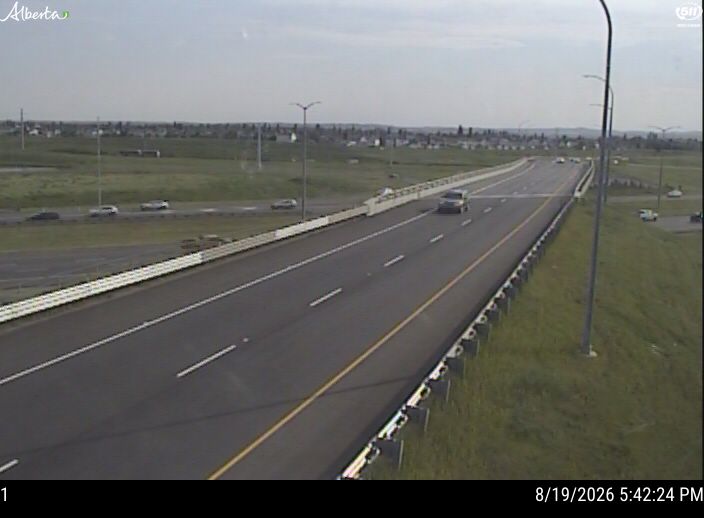 Latest Alberta 511 image at Stoney Tr. south & Hwy 2 Northwest