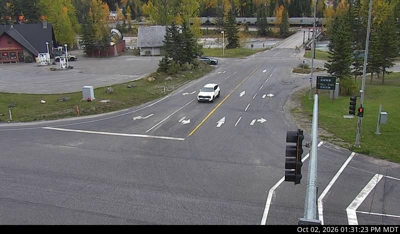 Latest DriveBC image at Field - SE
