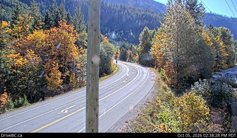 Latest DriveBC image at Taylor River - W
