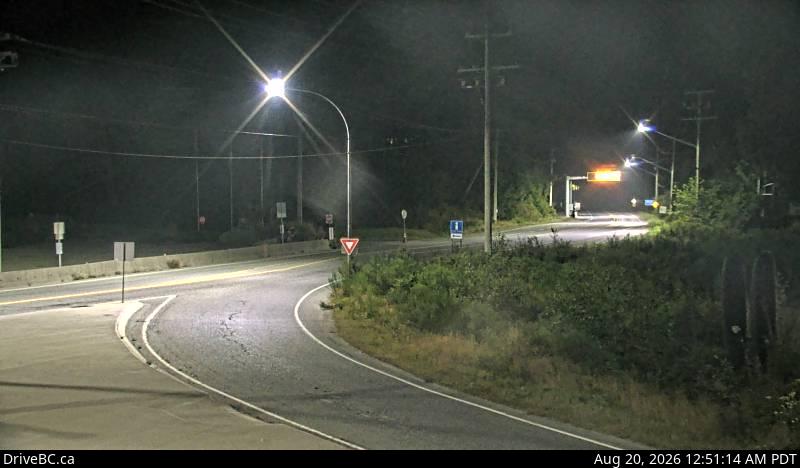 Latest DriveBC image at Ucluelet-Tofino Highway - E