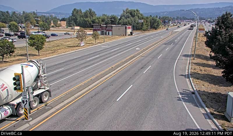 Latest DriveBC image at Salmon Arm - E