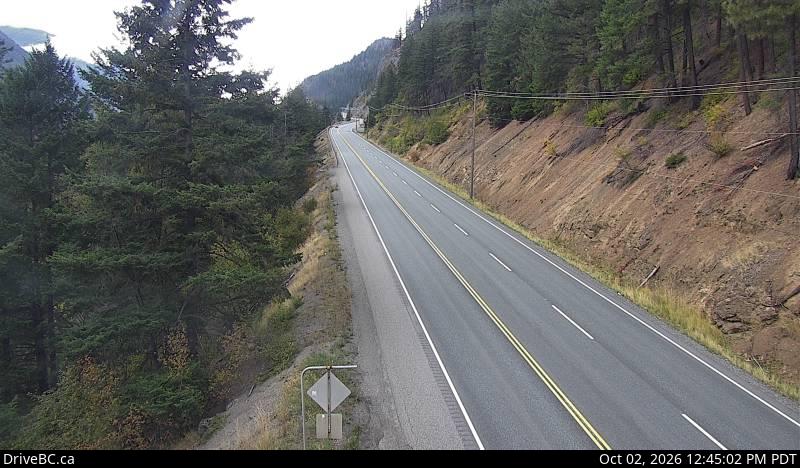 Latest DriveBC image at Jackass Mountain - N