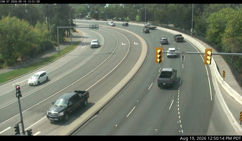 Latest DriveBC image at WR Bennett Bridge 11