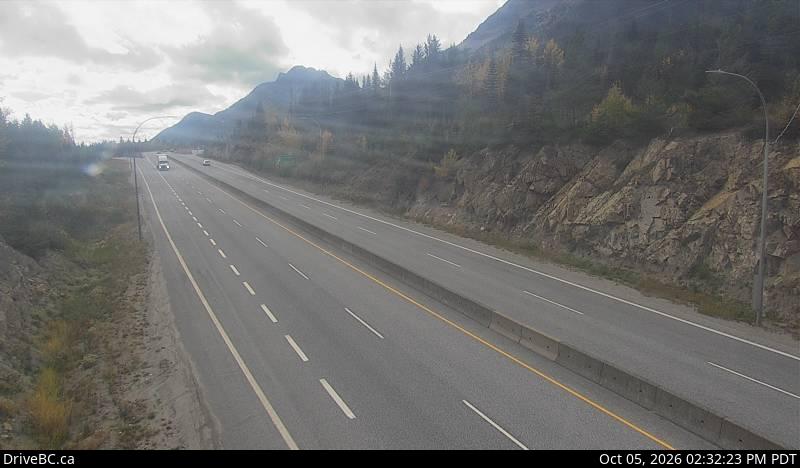 Latest DriveBC image at Coquihalla Lakes - N