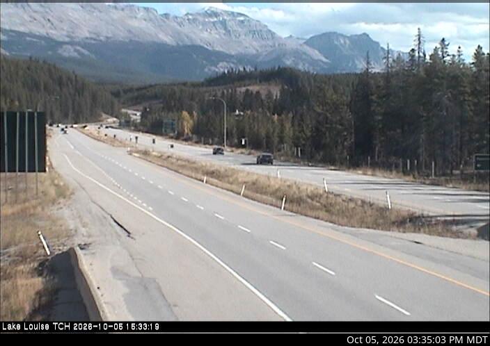 Latest DriveBC image at Lake Louise - E