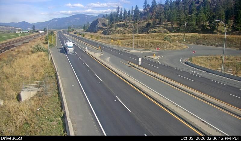Latest DriveBC image at Miners Bluff - E
