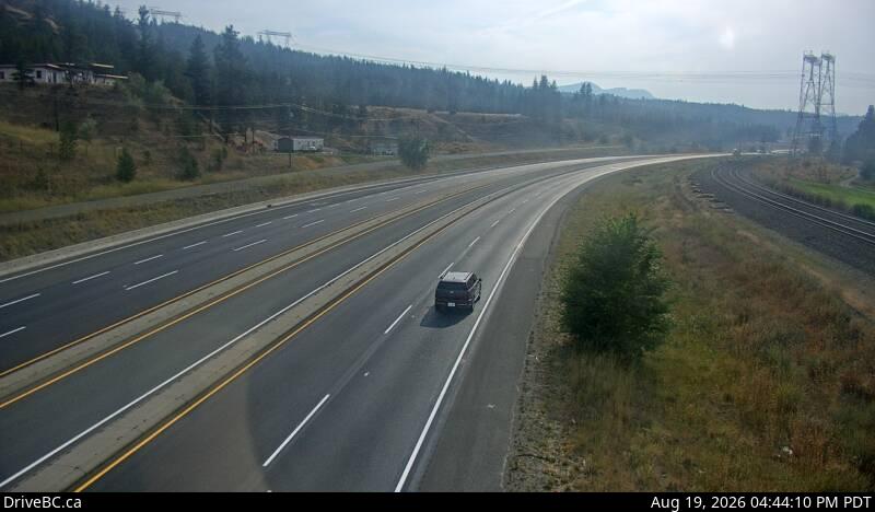 Latest DriveBC image at Miners Bluff - W