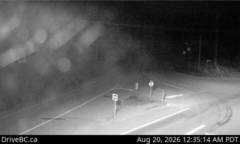 Latest DriveBC image at McLeese Lake - SE