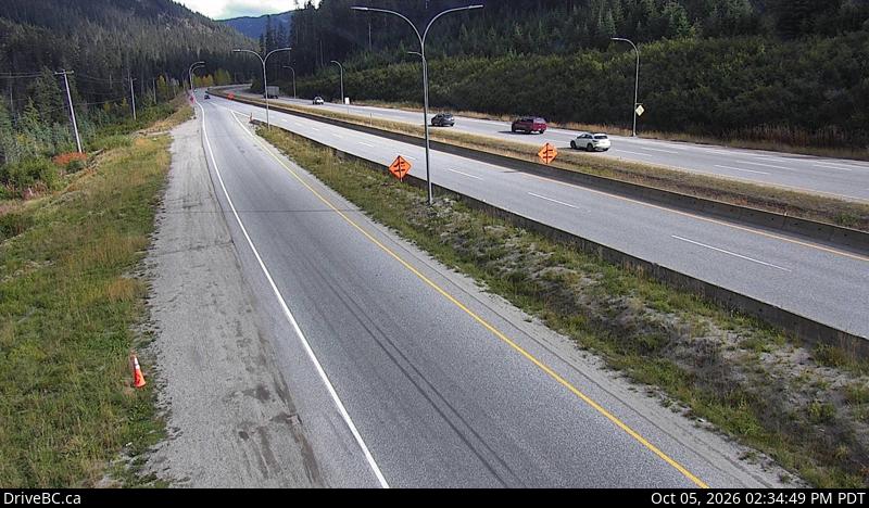 Latest DriveBC image at Zopkios Southbound - N