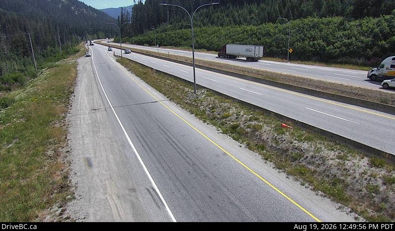 Latest DriveBC image at Zopkios Southbound - N
