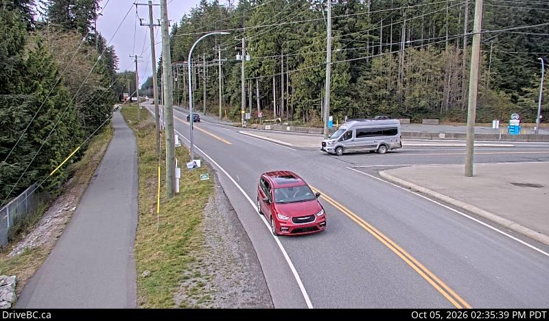 Latest DriveBC image at Ucluelet-Tofino Highway - N