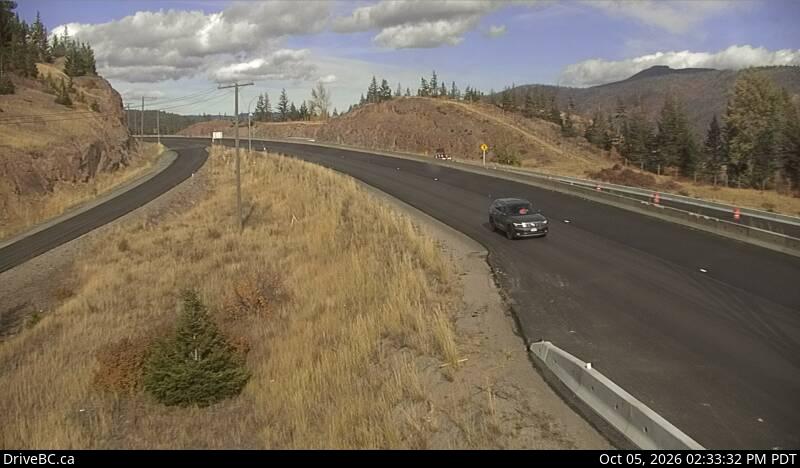 Latest DriveBC image at Larson Hill - N
