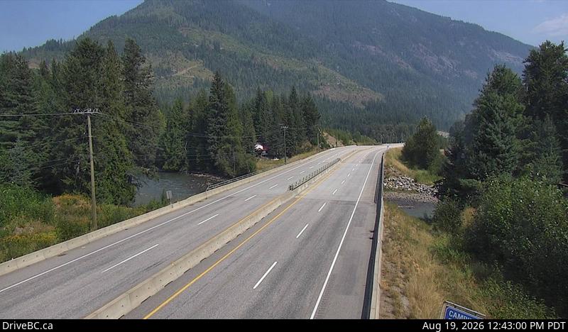 Latest DriveBC image at Perry River - E