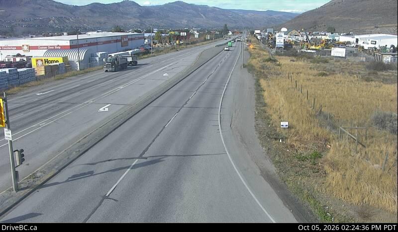 Latest DriveBC image at Halston Avenue / Paul Lake Road - N