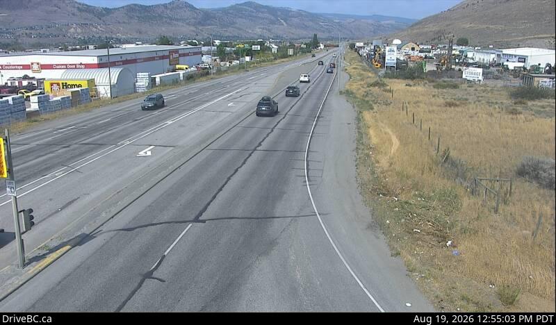Latest DriveBC image at Halston Avenue / Paul Lake Road - N