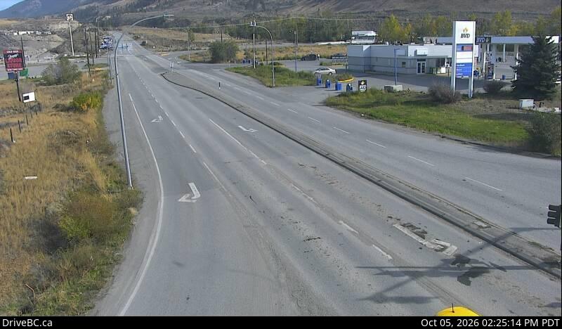 Latest DriveBC image at Halston Avenue / Paul Lake Road - E