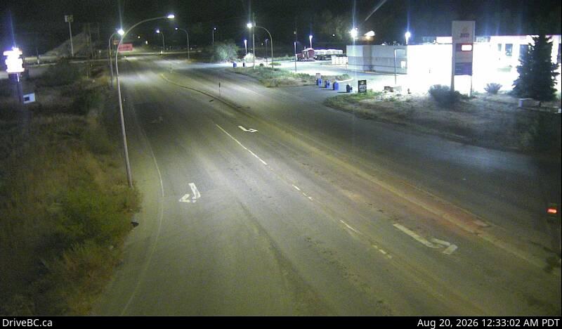 Latest DriveBC image at Halston Avenue / Paul Lake Road - E