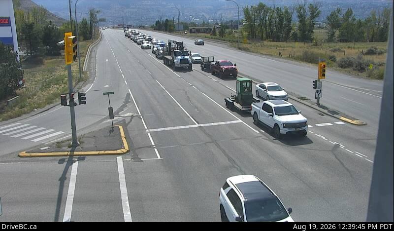 Latest DriveBC image at Halston Avenue / Paul Lake Road - S