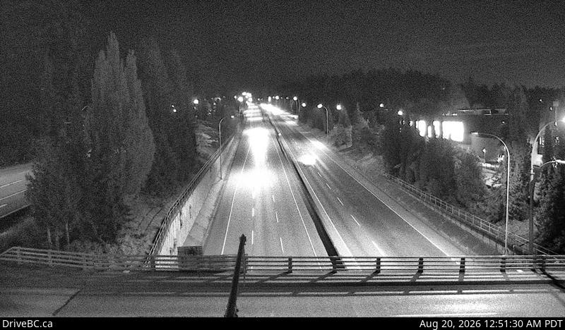 Latest DriveBC image at Lonsdale - E