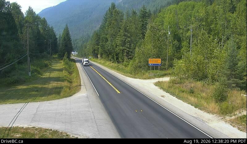 Latest DriveBC image at One-Mile Hill - W