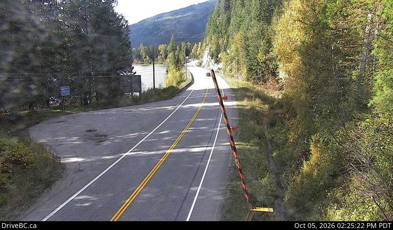 Latest DriveBC image at Griffin Lake - W