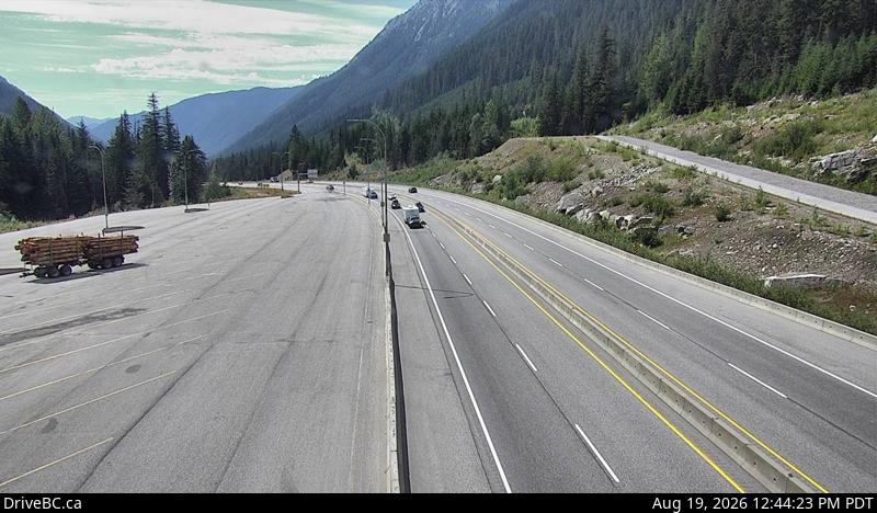 Latest DriveBC image at Box Canyon - S