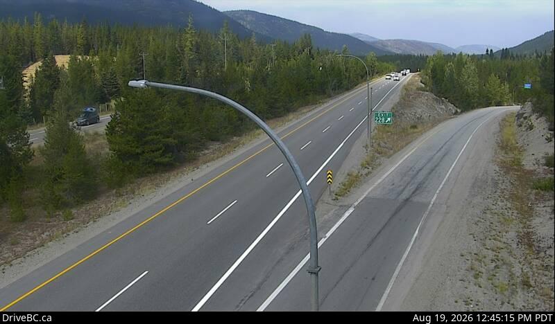 Latest DriveBC image at Britton Creek - N