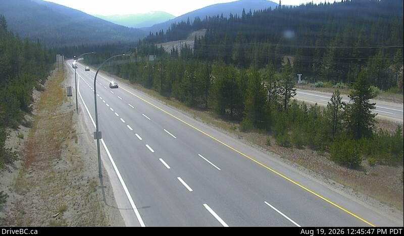 Latest DriveBC image at Britton Creek - S