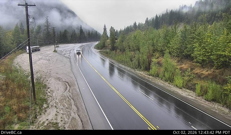 Latest DriveBC image at Boulder Hill - W
